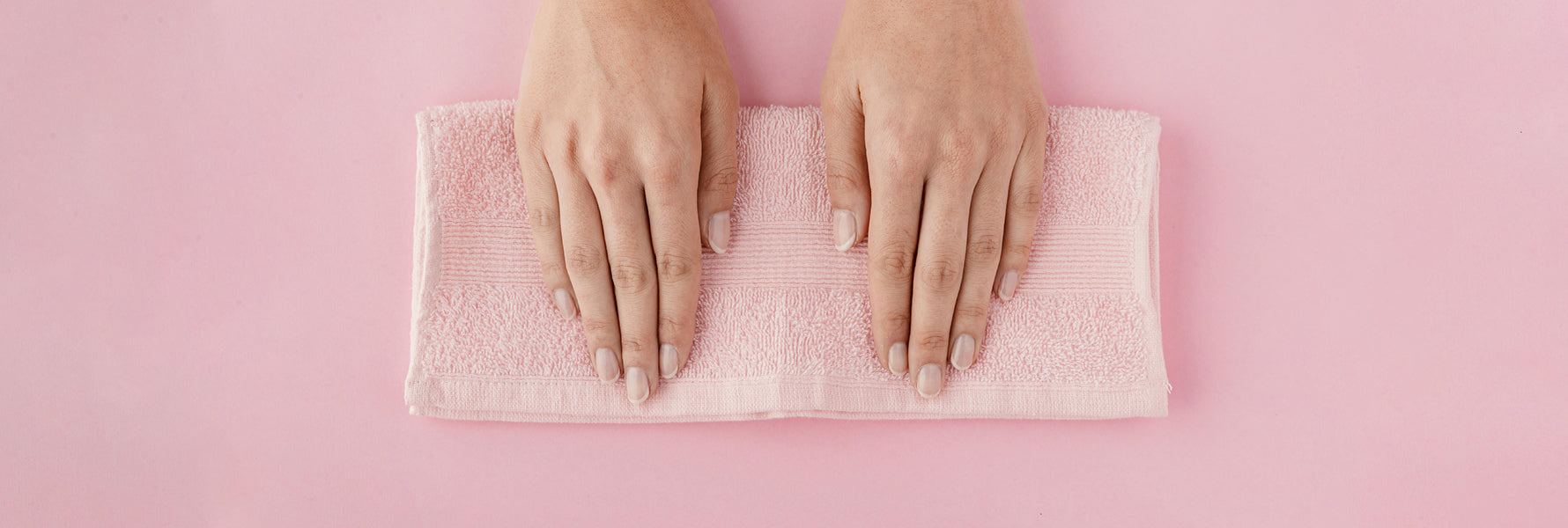 Comment retirer son vernis sans abîmer ses ongles ?