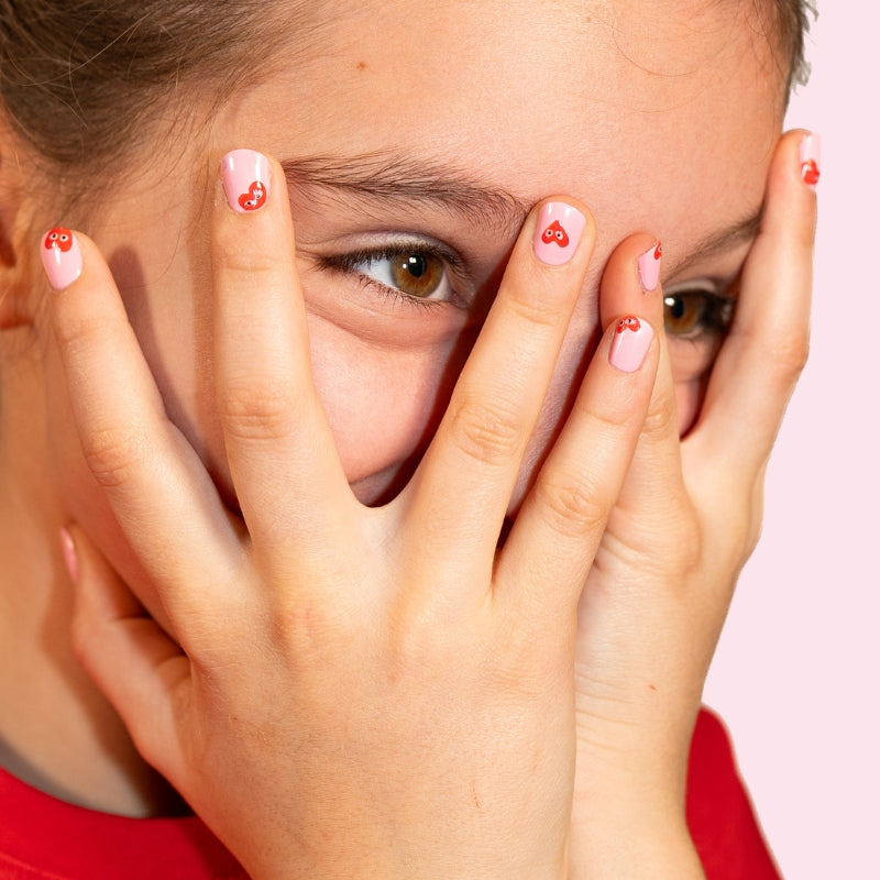 Mon tuto nail art pour faire un coeur Kawaï