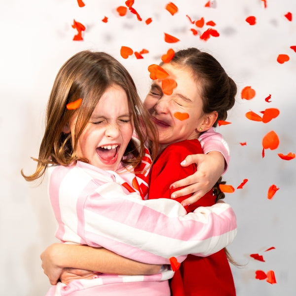 YAKA, tout pour le nail art fun et facile avec nos vernis à ongles 2en1 spécial nail art